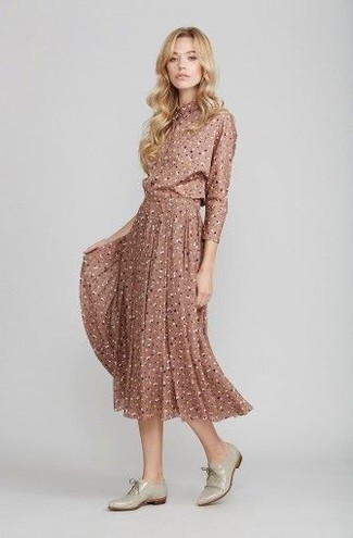 С чем носить платье-миди с принтом