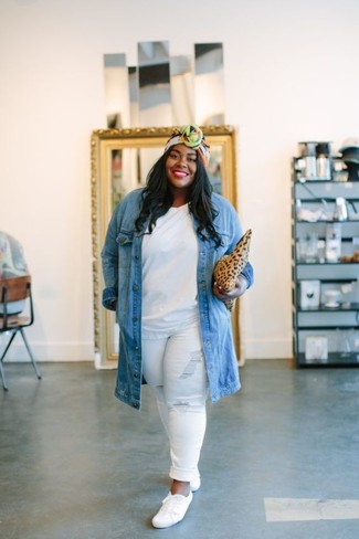 С чем носить шарф с принтом женщине