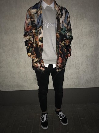 С чем носить куртку-рубашку с принтом мужчине