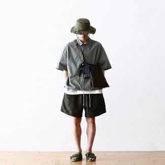 С чем носить шорты с принтом мужчине