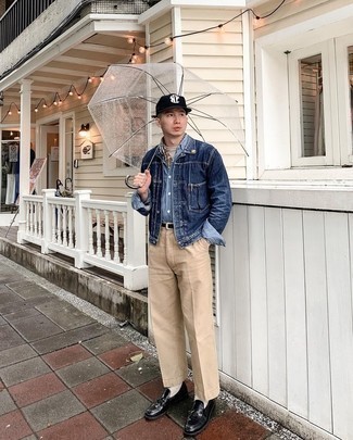 С чем носить шелковый шарф с принтом мужчине