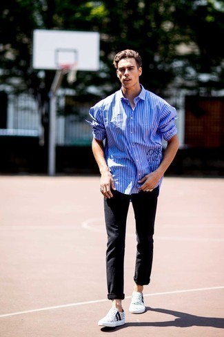 С чем носить слипоны с принтом мужчине