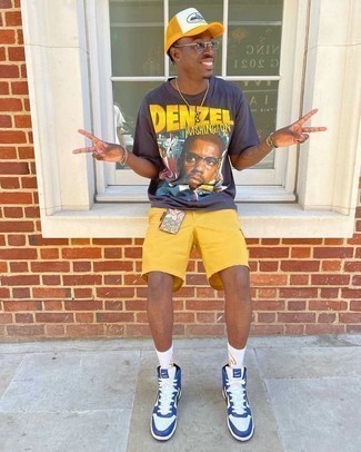 С чем носить носки с принтом мужчине