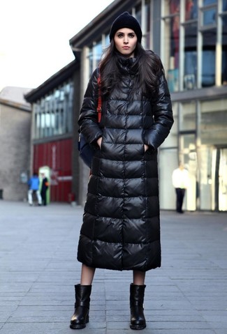 С чем носить пуховик женщине