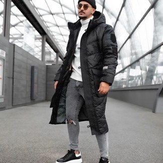 Как носить пуховик с зауженными джинсами мужчине