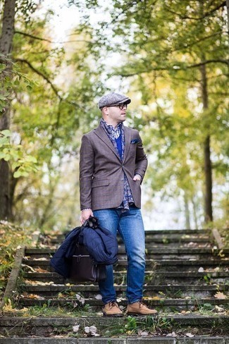 Как носить куртку-пуховик с туфлями дерби