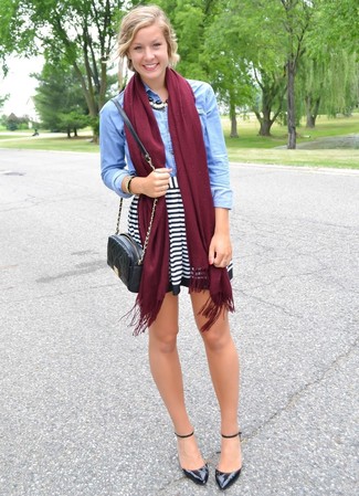 Как носить туфли с джинсовой рубашкой