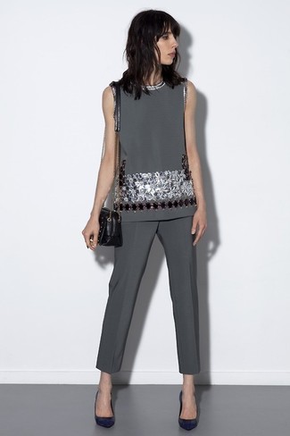 Как носить туфли с топом без рукавов