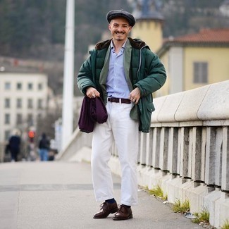 С чем носить пурпурный шарф мужчине