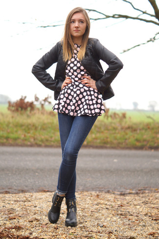 С чем носить стеганый бомбер женщине