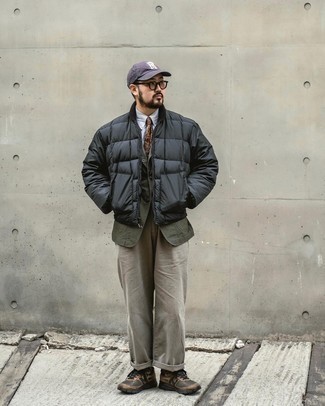 С чем носить стеганый бомбер мужчине