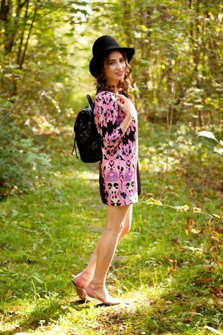 С чем носить кожаный стеганый рюкзак женщине