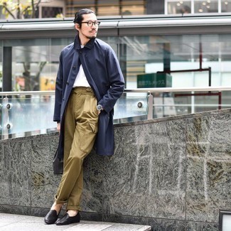 Как носить дождевик с брюками карго