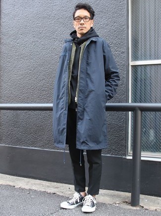 Как носить дождевик с худи мужчине