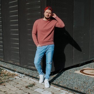 С чем носить красно-черную бейсболку мужчине