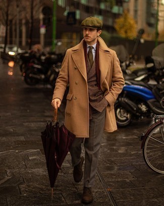 Какие длинные пальто носить с красно-черным пиджаком