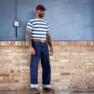 С чем носить красно-белую бейсболку мужчине