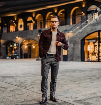 С чем носить красно-белый бомбер мужчине