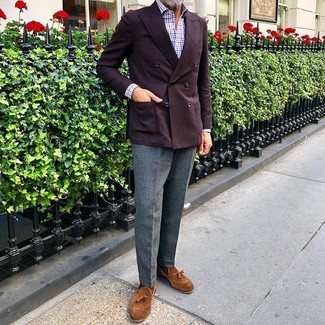 С чем носить красно-белый двубортный пиджак мужчине