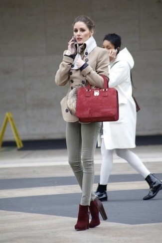 С чем носить красные ботильоны