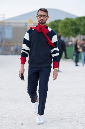 С чем носить красную бандану мужчине