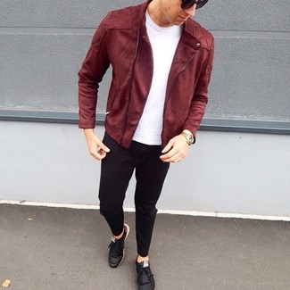 С чем носить красную косуху мужчине