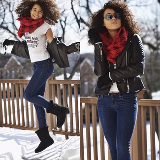 С чем носить красный шарф в клетку женщине