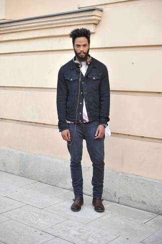 С чем носить красные ботинки челси мужчине