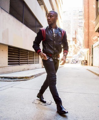 С чем носить красные ботинки челси мужчине