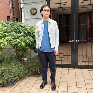 С чем носить красные туфли дерби