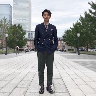 С чем носить красные туфли дерби