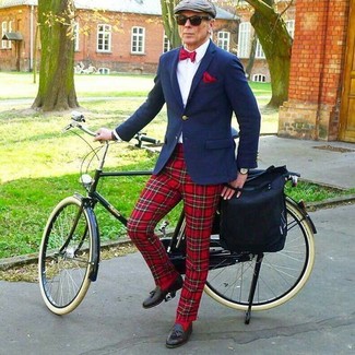 Какие пиджаки носить с красными классическими брюками мужчине