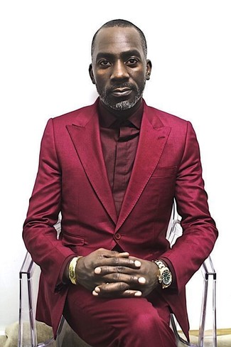 С чем носить красную классическую рубашку мужчине