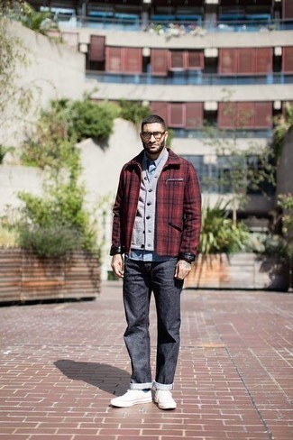 С чем носить красную куртку харрингтон