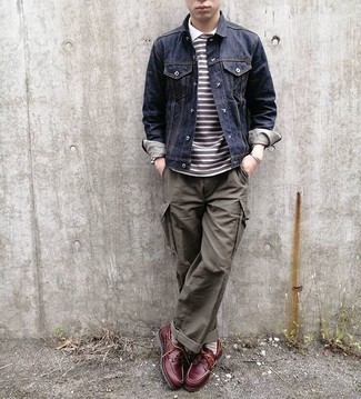 С чем носить красные кожаные топсайдеры