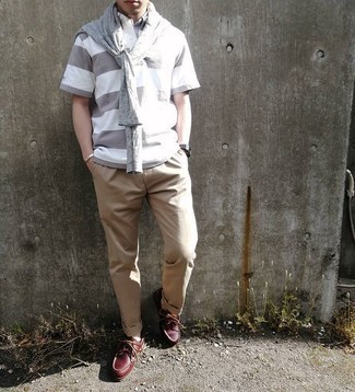 С чем носить красные кожаные топсайдеры