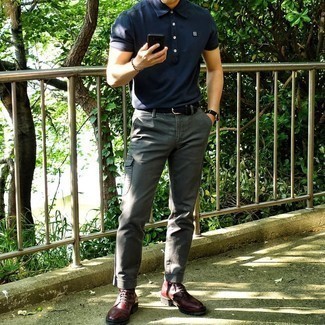 С чем носить красные кожаные ботинки мужчине