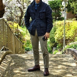 С чем носить красные кожаные ботинки мужчине