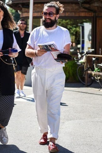 С чем носить красные кожаные лоферы мужчине