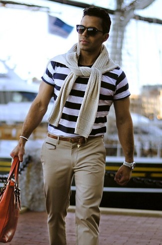 С чем носить красную кожаную большую сумку мужчине