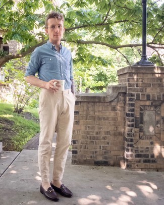 Какие брюки чинос носить с красными лоферами