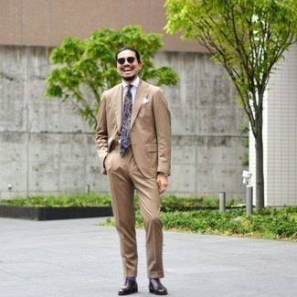 С чем носить красные оксфорды