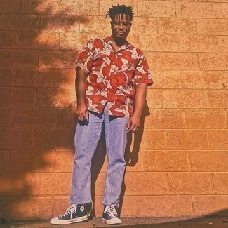 С чем носить красную рубашку с принтом мужчине