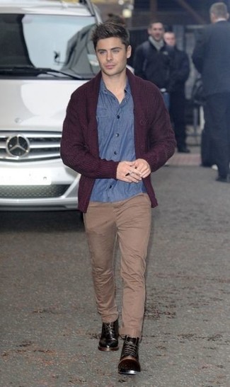 С чем носить красный кардиган с отложным воротником мужчине