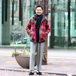 Какие двубортные пиджаки носить с красной курткой-рубашкой мужчине