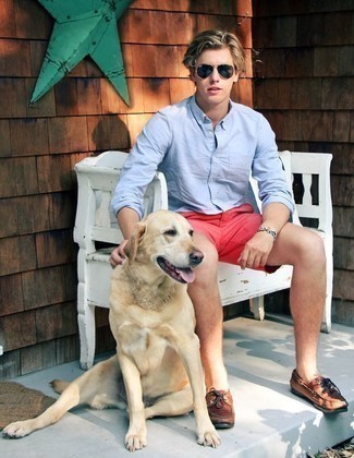 С чем носить красные шорты мужчине лето