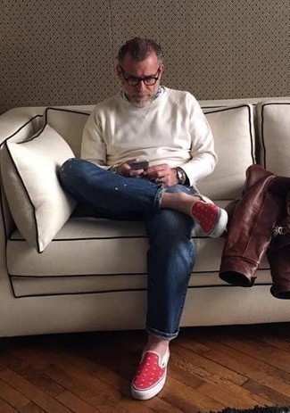 С чем носить красные слипоны мужчине