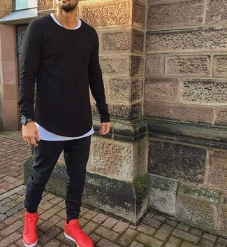 С чем носить красные кеды мужчине лето