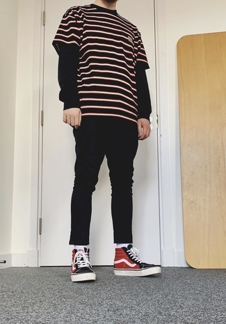 С чем носить красные кеды мужчине лето