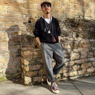 С чем носить красные кеды в 30 лет мужчине